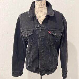 Levi’s black denim jacket